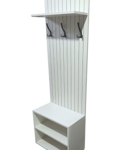 RECIBIDOR / MUDROOM con estantes